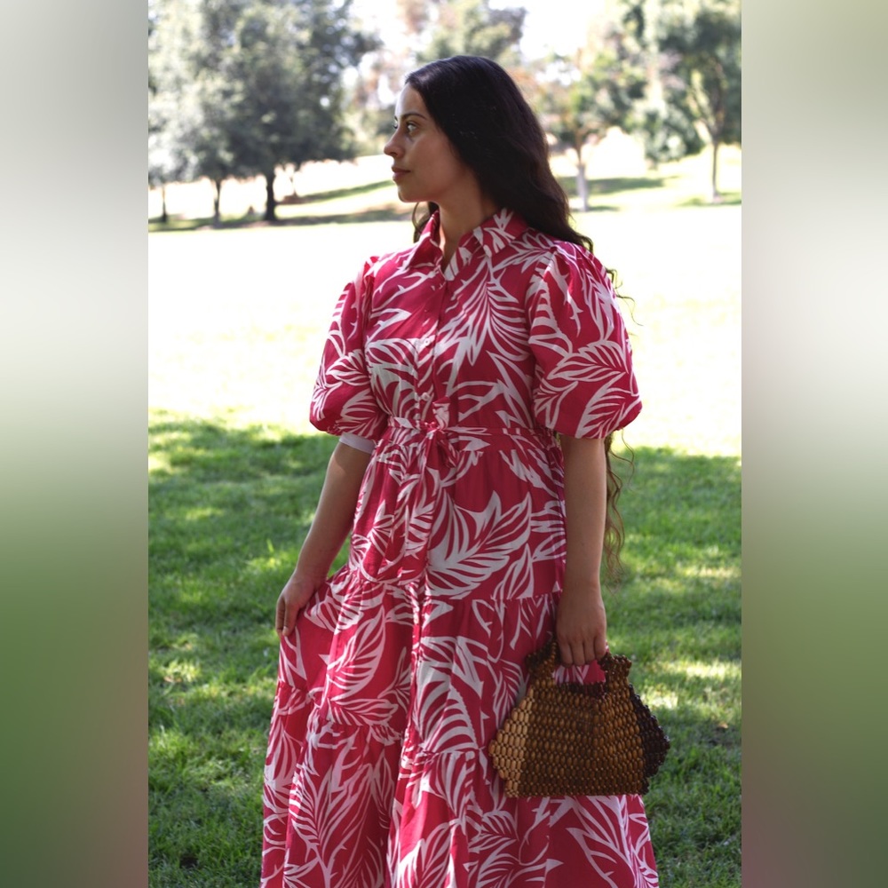 Fuchsia Maxi Dress- bighit fashion 
Women Woven Palm Print Bubble Sleeve